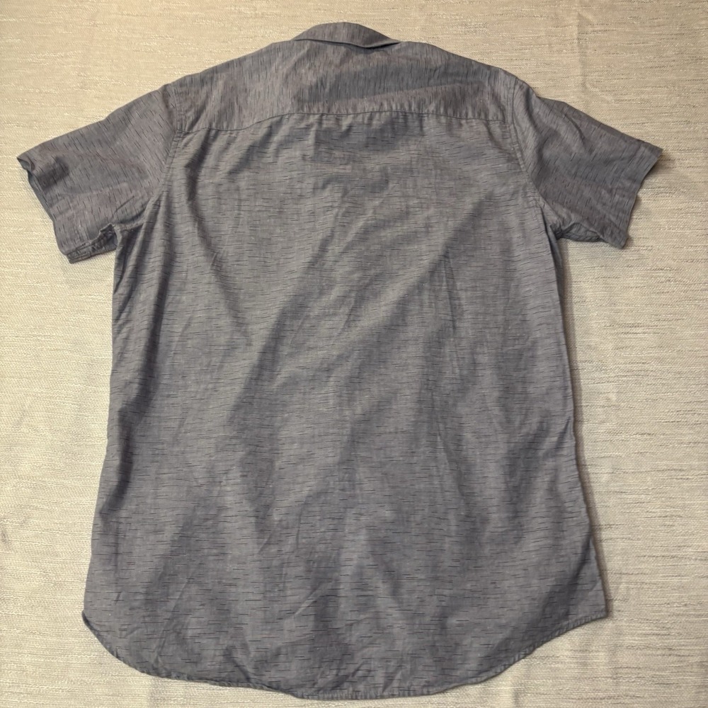 Travis Mathew Blue Short Sleeve Button Down Shirt Medium‎ Cotton Blend - Picture 6 of 8